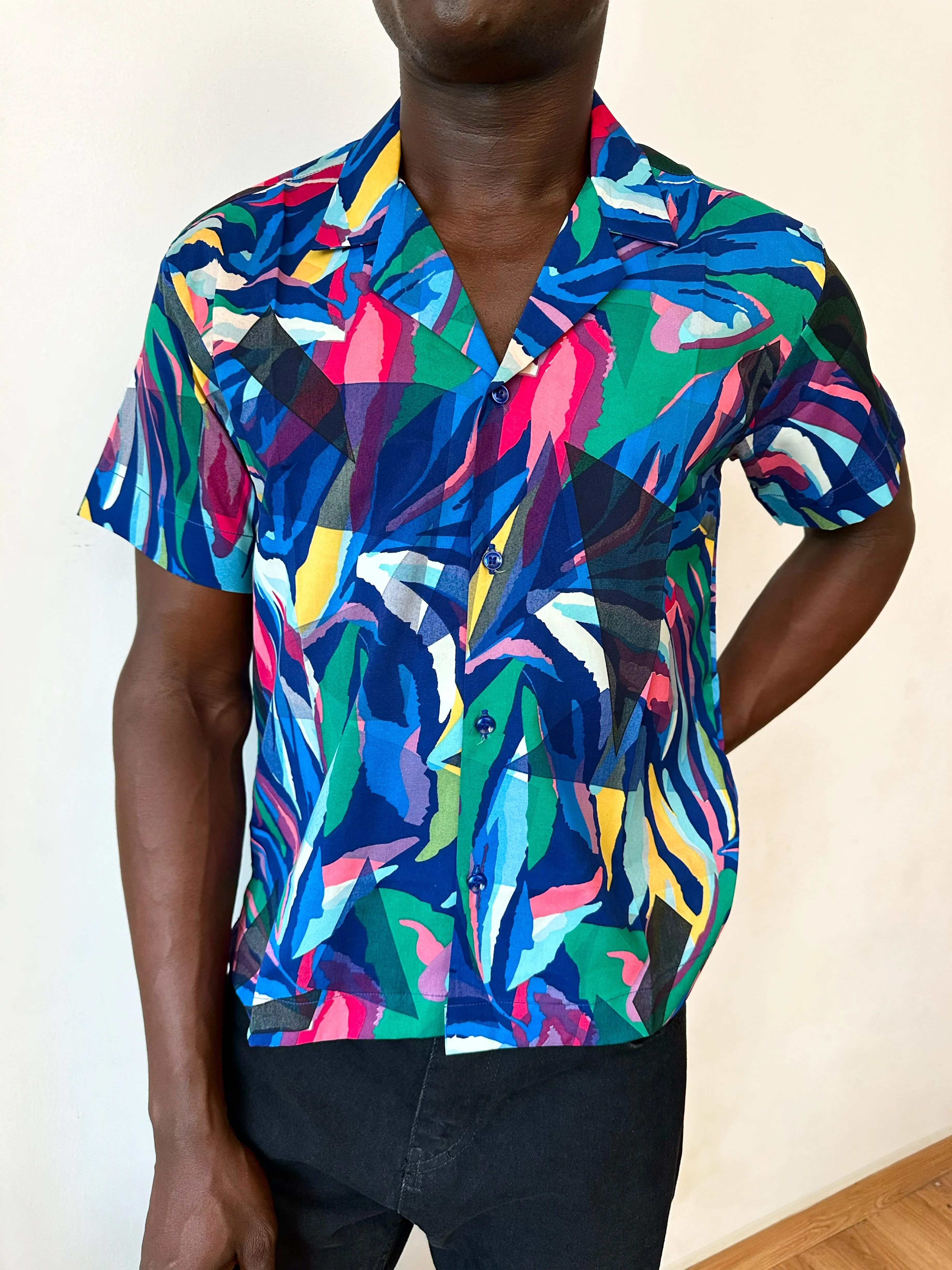 Cleo Relaxed Abstract Print Cropfit Cuban Shirt