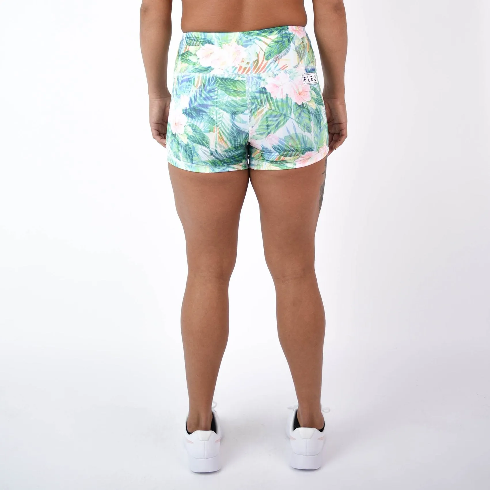 FLEO Hibiscus Shorts (Power High-rise)