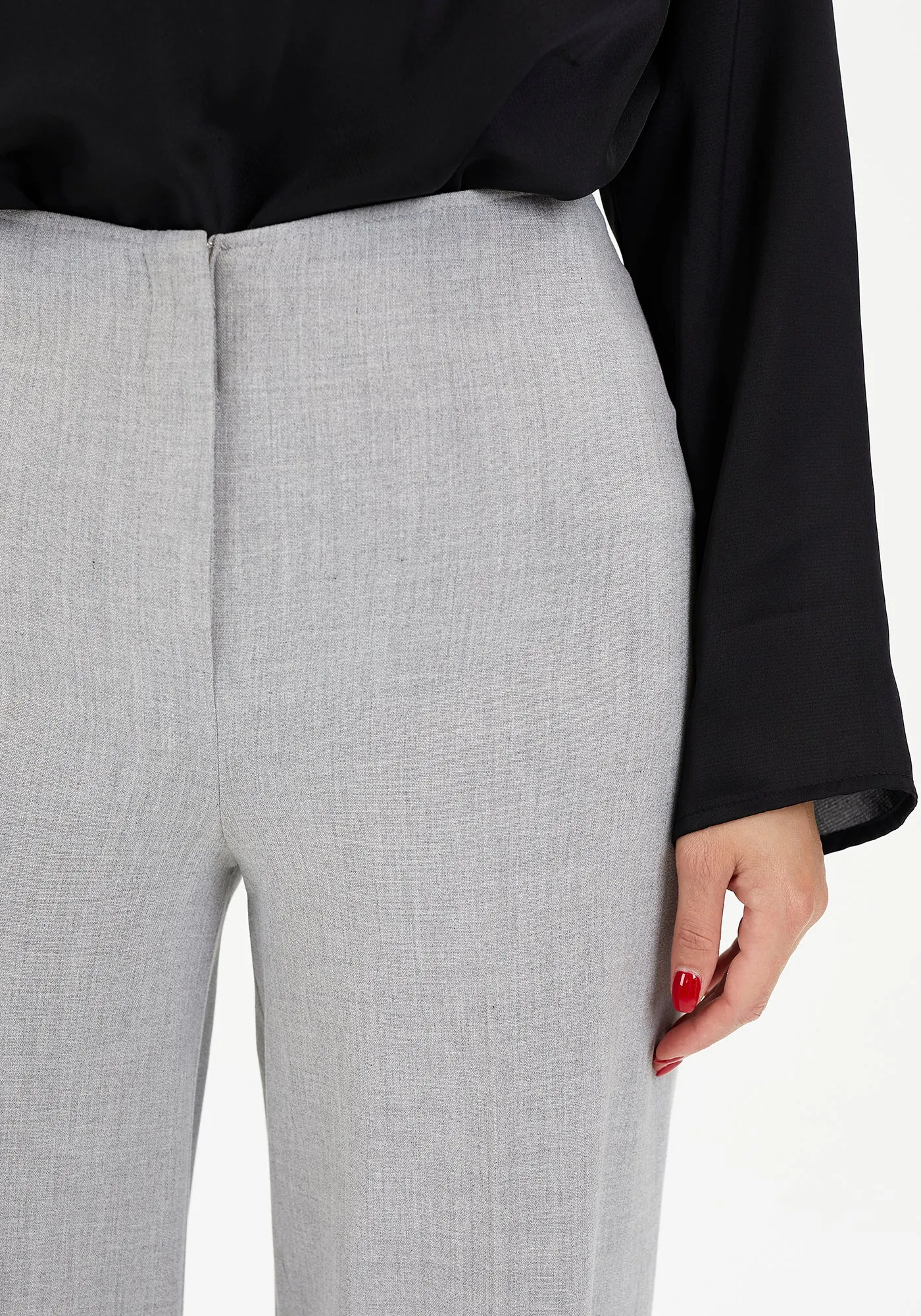 Light Grey Wide-Leg Pants for a Sleek and Stylish Look