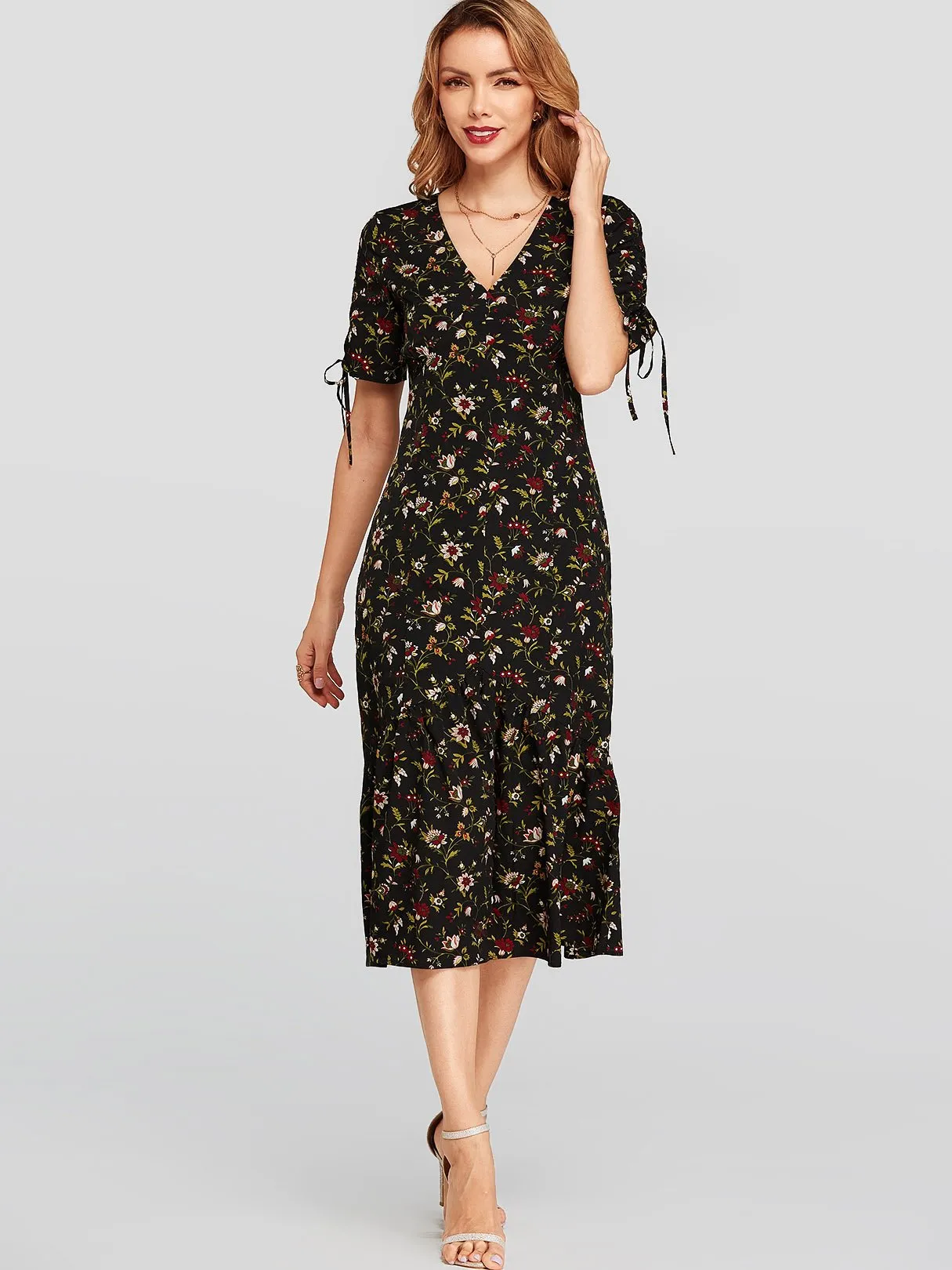 Wholesale Black V-Neck Short Sleeve Floral Print Self-Tie Flounced Hem Dresses